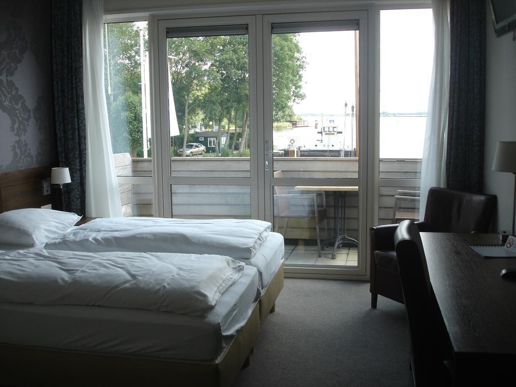 Hotel Restaurant Ie Sicht De Veenhoop Eksteriør bilde